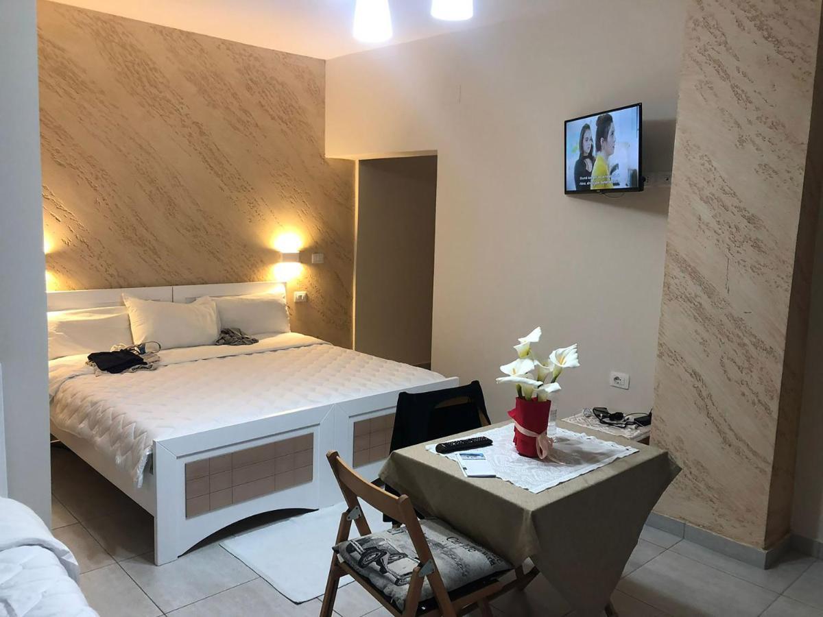 Vila Arial Vlorë Exterior foto