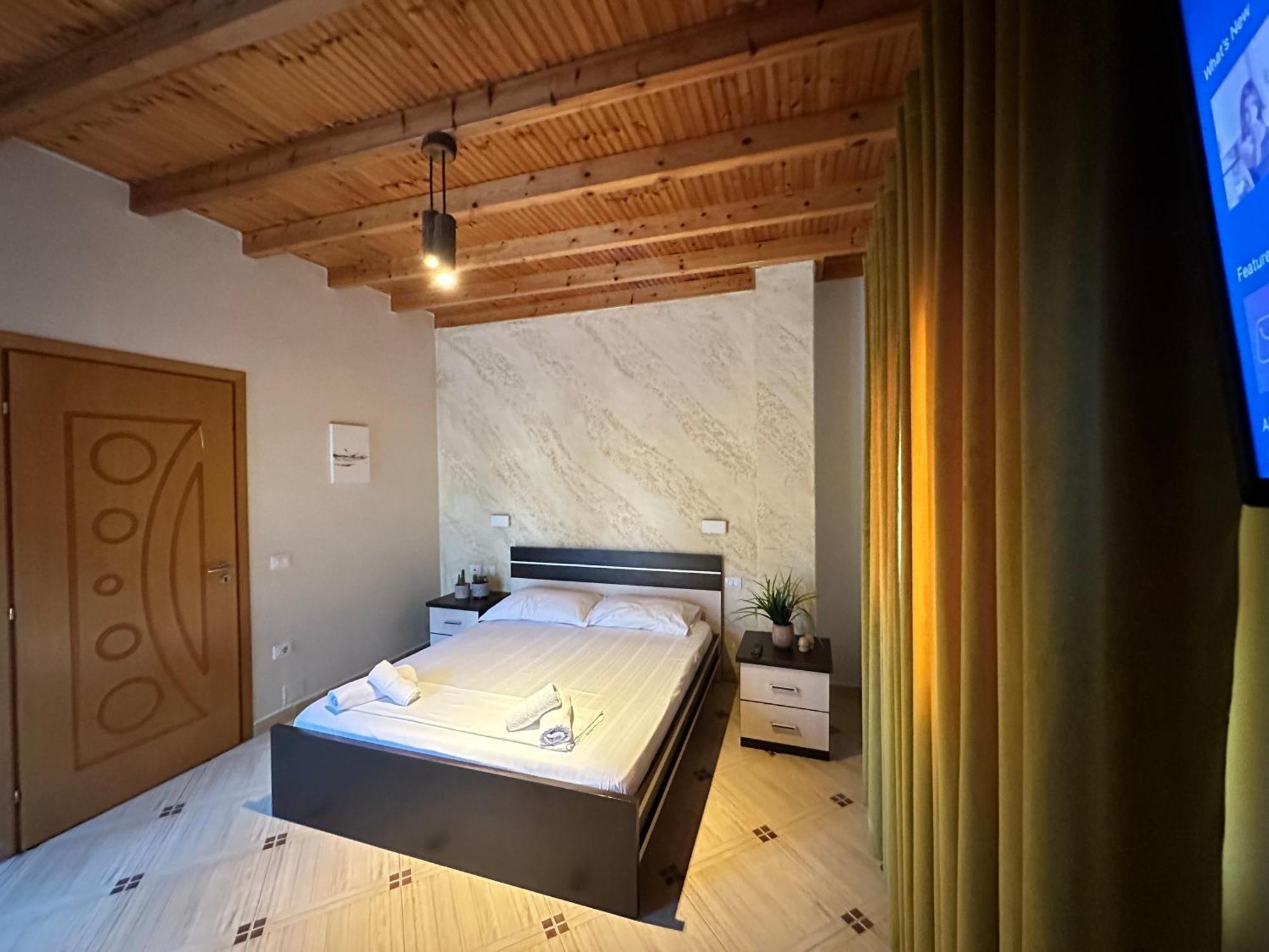 Vila Arial Vlorë Exterior foto