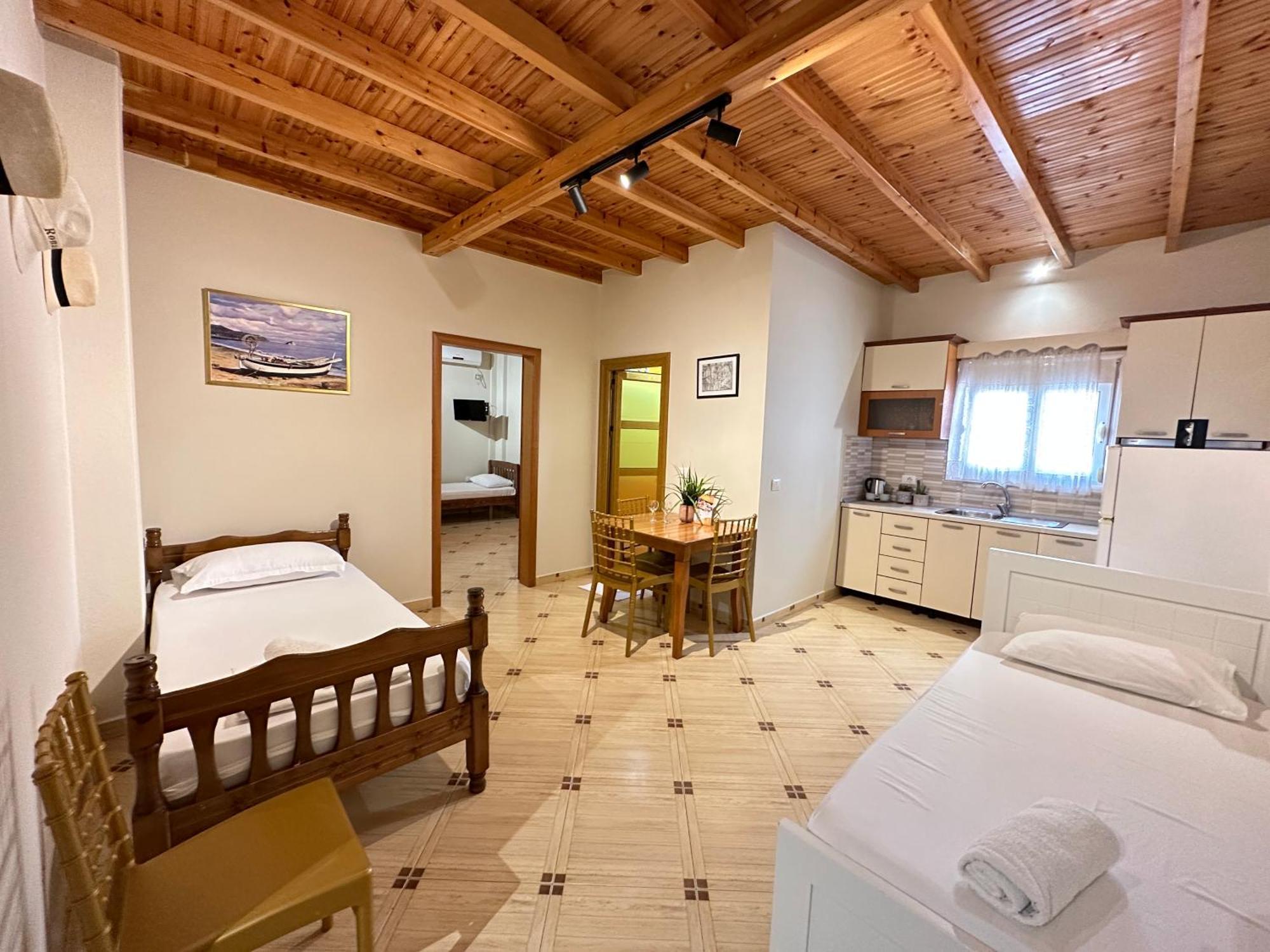 Vila Arial Vlorë Exterior foto