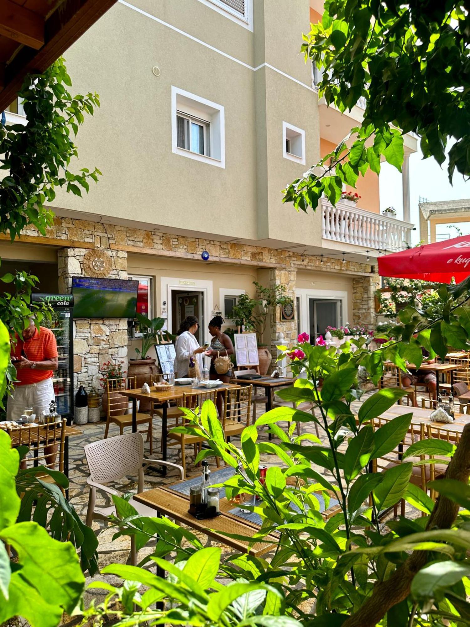 Vila Arial Vlorë Exterior foto